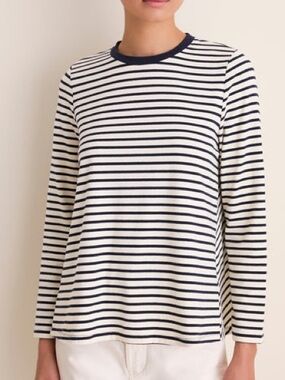 Pomander Place Knit Popover Top In Navy Size M